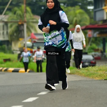 Runner Photo 8110748