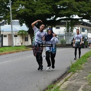 Runner Photo 8110753
