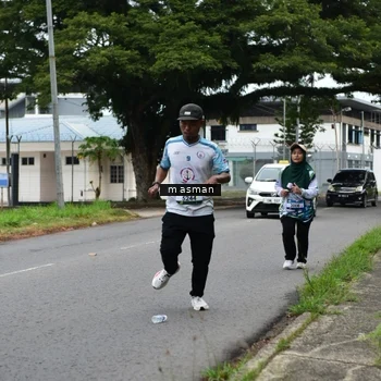 Runner Photo 8110769