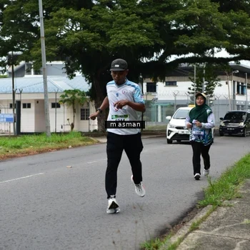 Runner Photo 8110770