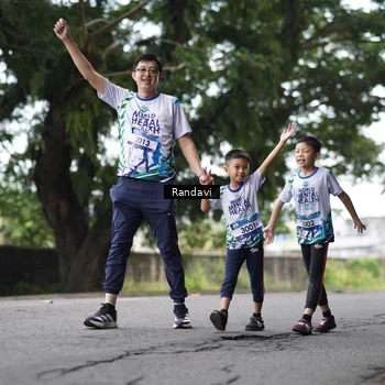 Runner Photo 8110798