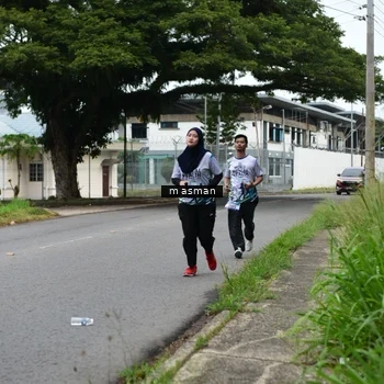 Runner Photo 8110811
