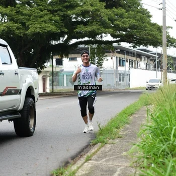 Runner Photo 8110816