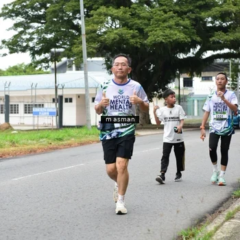 Runner Photo 8110852