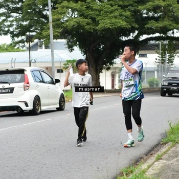Runner Photo 8110859