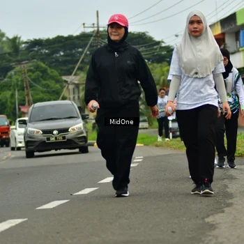 Runner Photo 8110864
