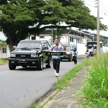 Runner Photo 8110865