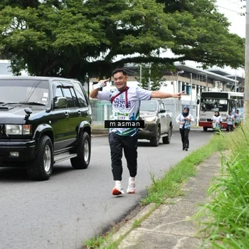 Runner Photo 8110874