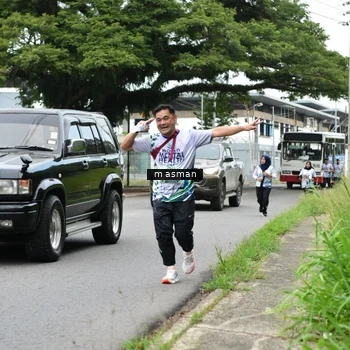 Runner Photo 8110877