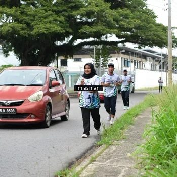 Runner Photo 8110882