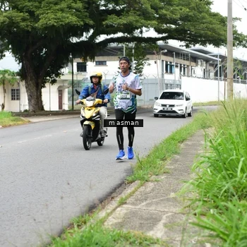 Runner Photo 8110913