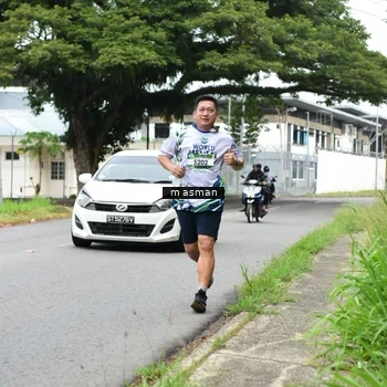 Runner Photo 8110922