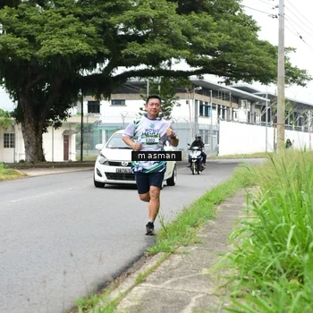 Runner Photo 8110926