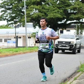 Runner Photo 8110950