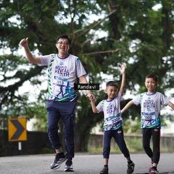 Runner Photo 8110955