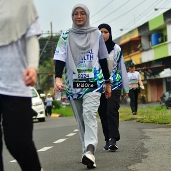 Runner Photo 8110956