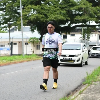 Runner Photo 8110979