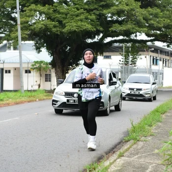Runner Photo 8110989