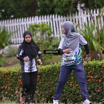 Runner Photo 8110992