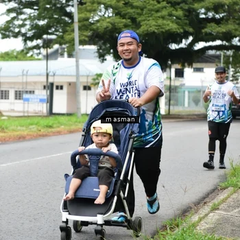 Runner Photo 8111005