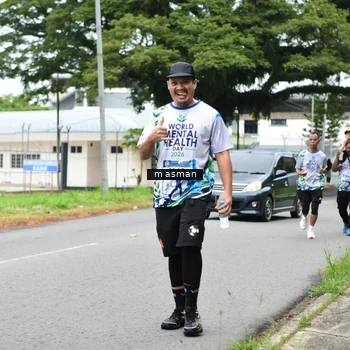 Runner Photo 8111009