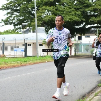 Runner Photo 8111014