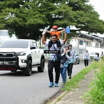 Runner Photo 8111020