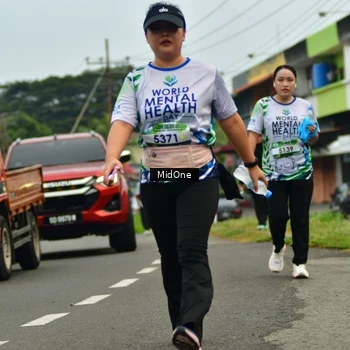 Runner Photo 8111024
