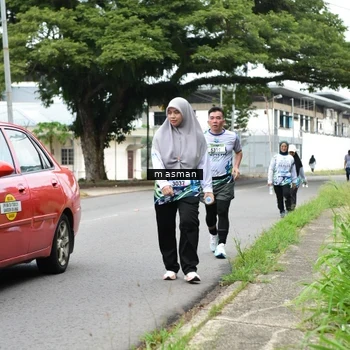 Runner Photo 8111051