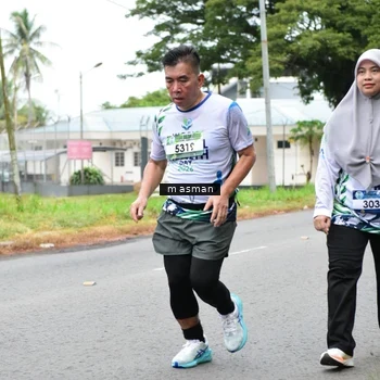 Runner Photo 8111059