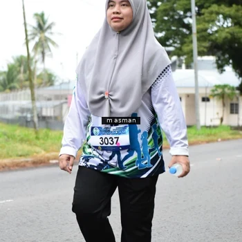 Runner Photo 8111068