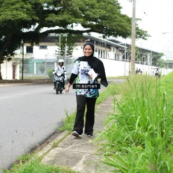 Runner Photo 8111101