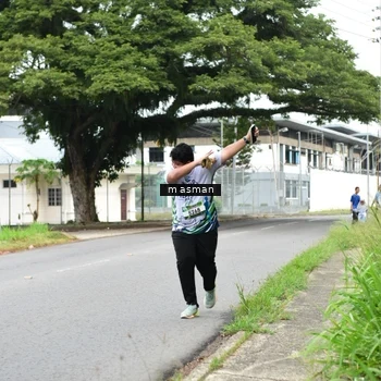 Runner Photo 8111106