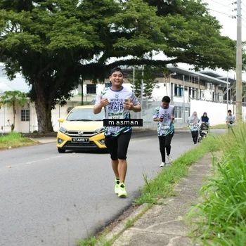 Runner Photo 8111133
