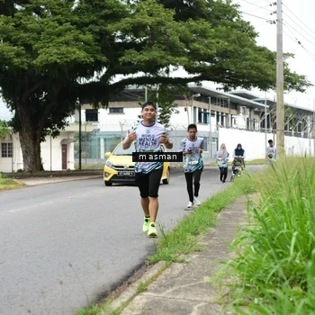 Runner Photo 8111143