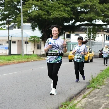 Runner Photo 8111202