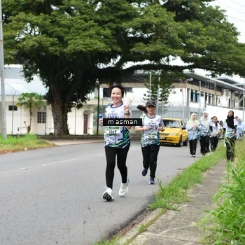Runner Photo 8111205