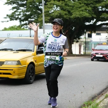 Runner Photo 8111213