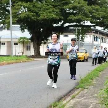 Runner Photo 8111214