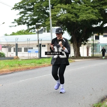 Runner Photo 8111360