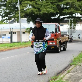 Runner Photo 8111373