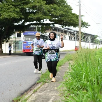 Runner Photo 8111396