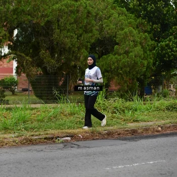 Runner Photo 8111429