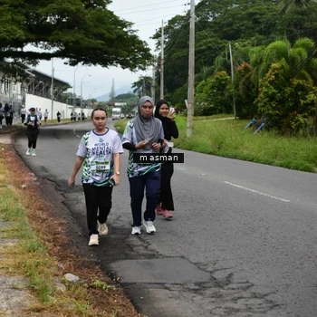 Runner Photo 8111470