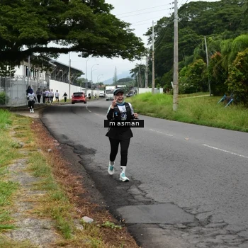 Runner Photo 8111498