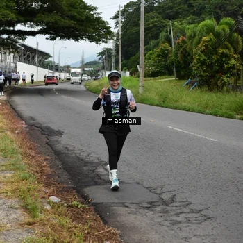 Runner Photo 8111500