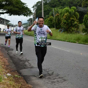 Runner Photo 8111543
