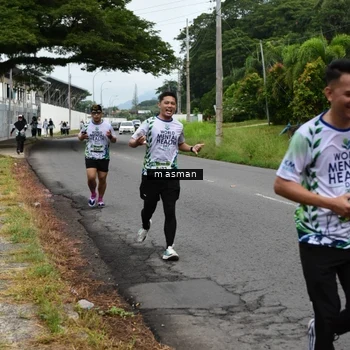 Runner Photo 8111544