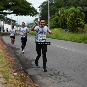Runner Photo 8111548