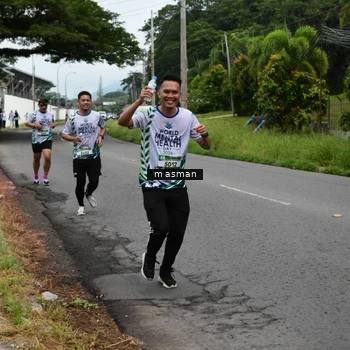 Runner Photo 8111551